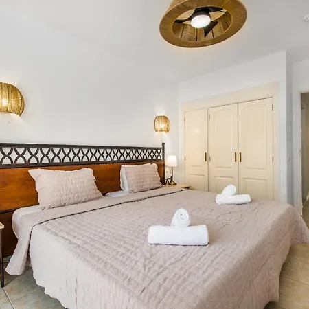 דירה Santa Maria 2 Bedrooms *